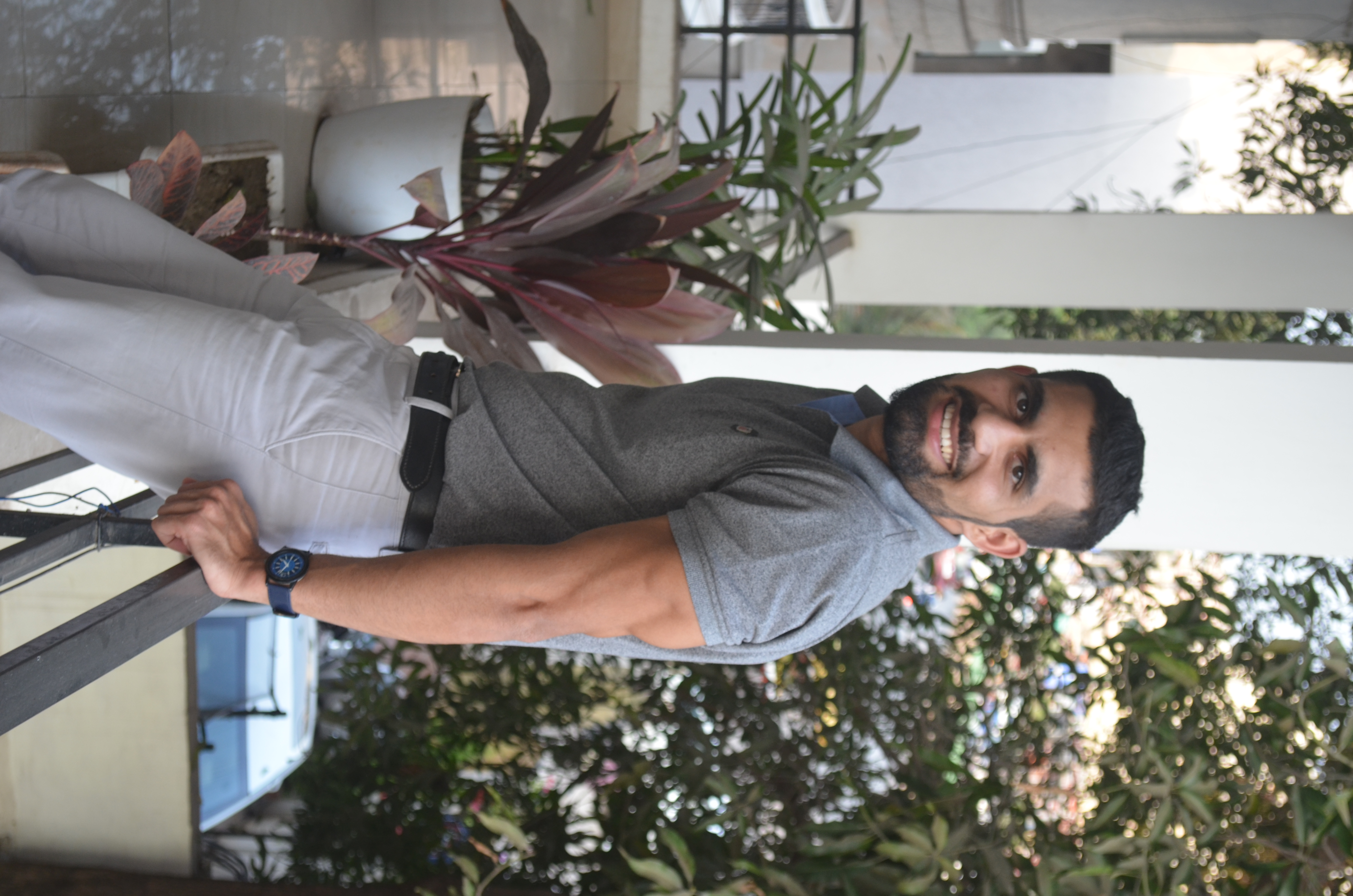 Lavesh bhagtani