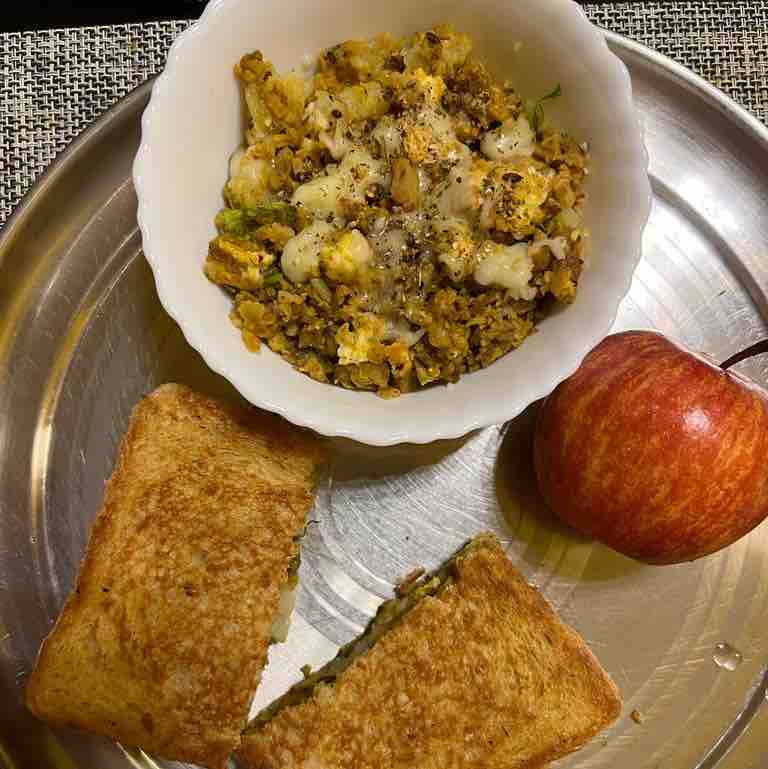 Cheesy soya toast ๐