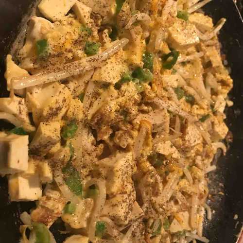 tofu and mung bean scramble egg