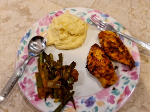 Grilled Chicken with Mashed potato