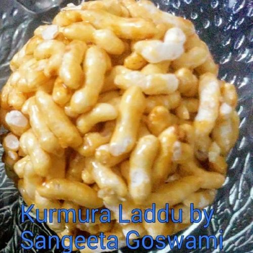 Kurmura Laddu