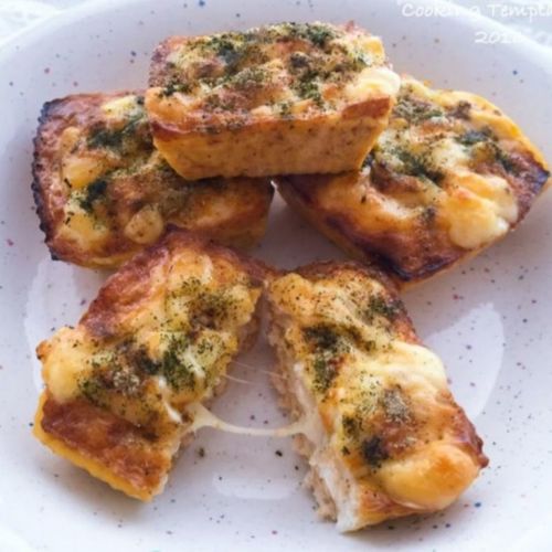 Cheese Lava Muffins