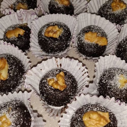 Chocolate Whey Paneer and Walnut Balls