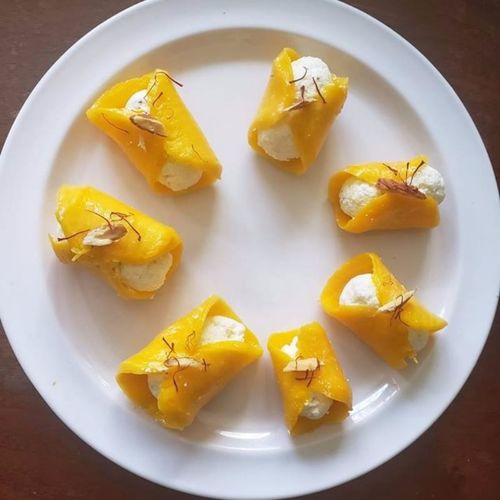 Mango Paneer Sushi