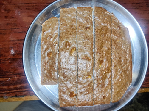 Chewy protein bar
