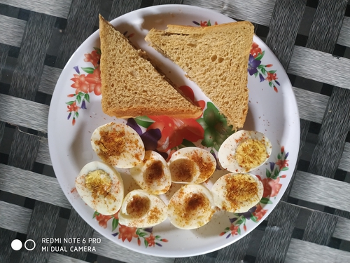 peanut butter sandwich with boiled spicy egg