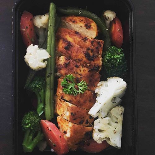 Grilled Chicken with Steamed Veggies