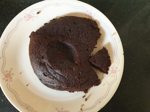 Keto Eggless Cake