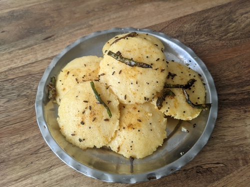 Idli-Khaman Fusion