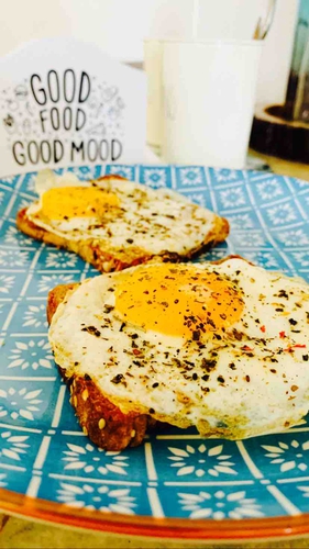 Creamy cheese and egg toast