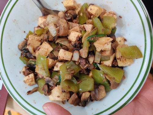 Sauteed vegetables with paneer