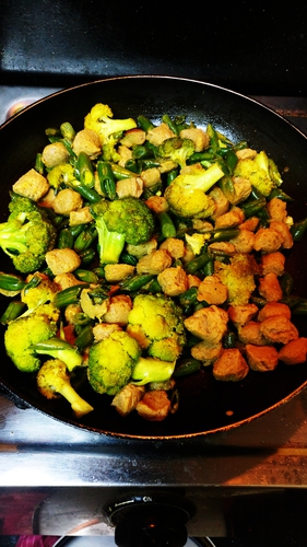 Soya-Brocolli veggies delight