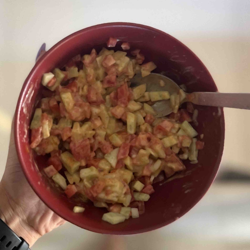 Creamy vegetable salad