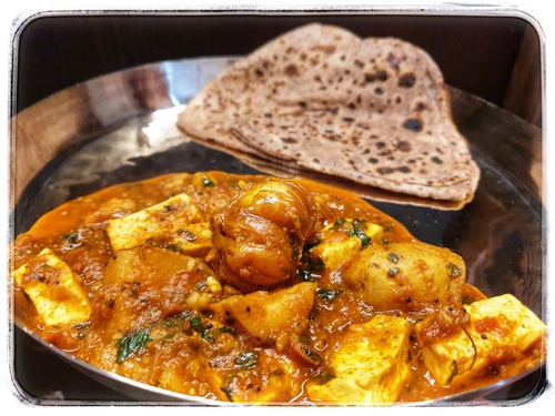 Paneer Aalu Curry & Paratha