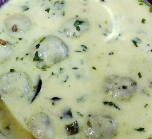 Kadhi Gole/ Vade