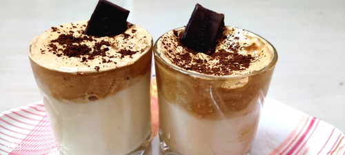 Dalgona Coffee