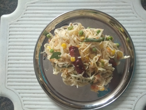 Cheese corn Peas Hakka noodles