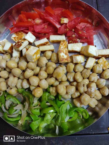 Chickpeas Roasted Paneer capsicum salad