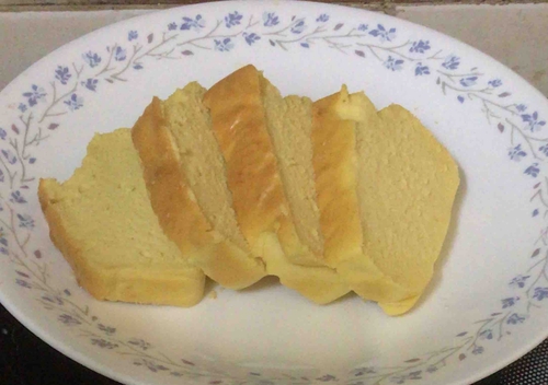 Mango Protein Cake