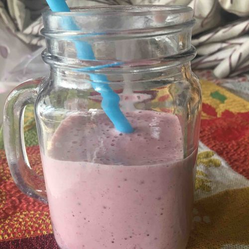 strawberry protein shake