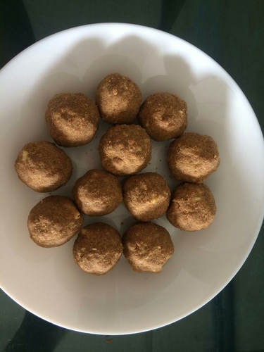 Wholesome Laddu with Dates