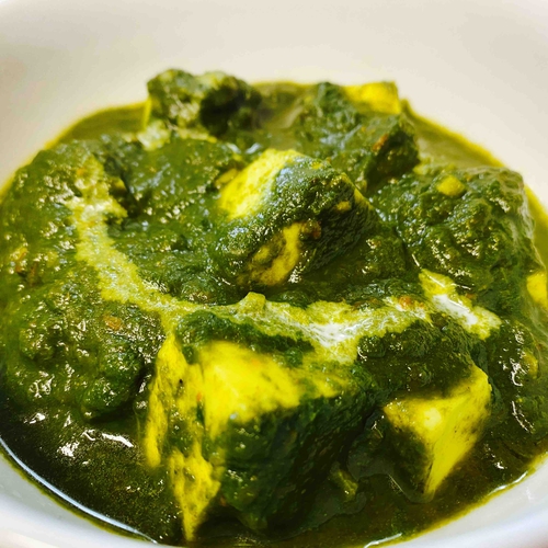 Palak Paneer (Spinach curry with cottage cheese)