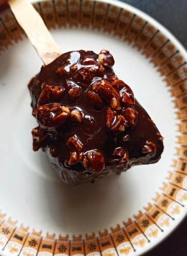 Oreo Choco bar - Refeed day treat