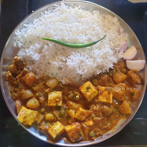 Aalu Mushroom Matar & Paneer and Steamed Rice