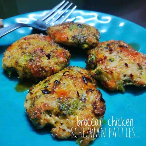 Broccoli Chicken Schezwan Patties