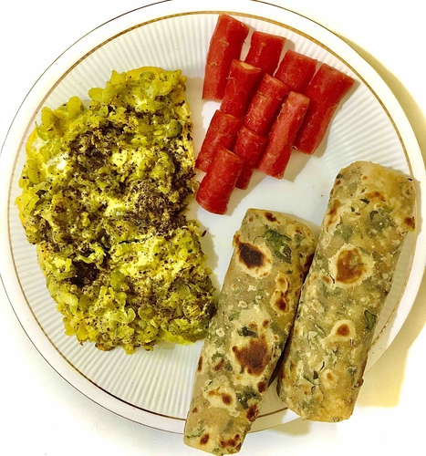 Pointed Gourd with Egg