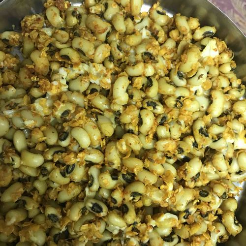 black eyed peas (chawli) masala with oats