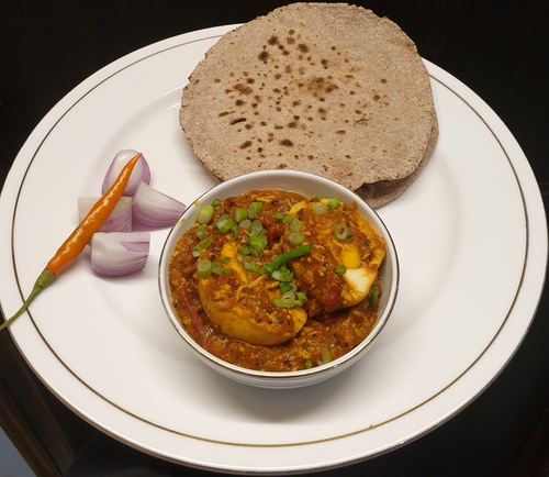 Egg Curry & Roti